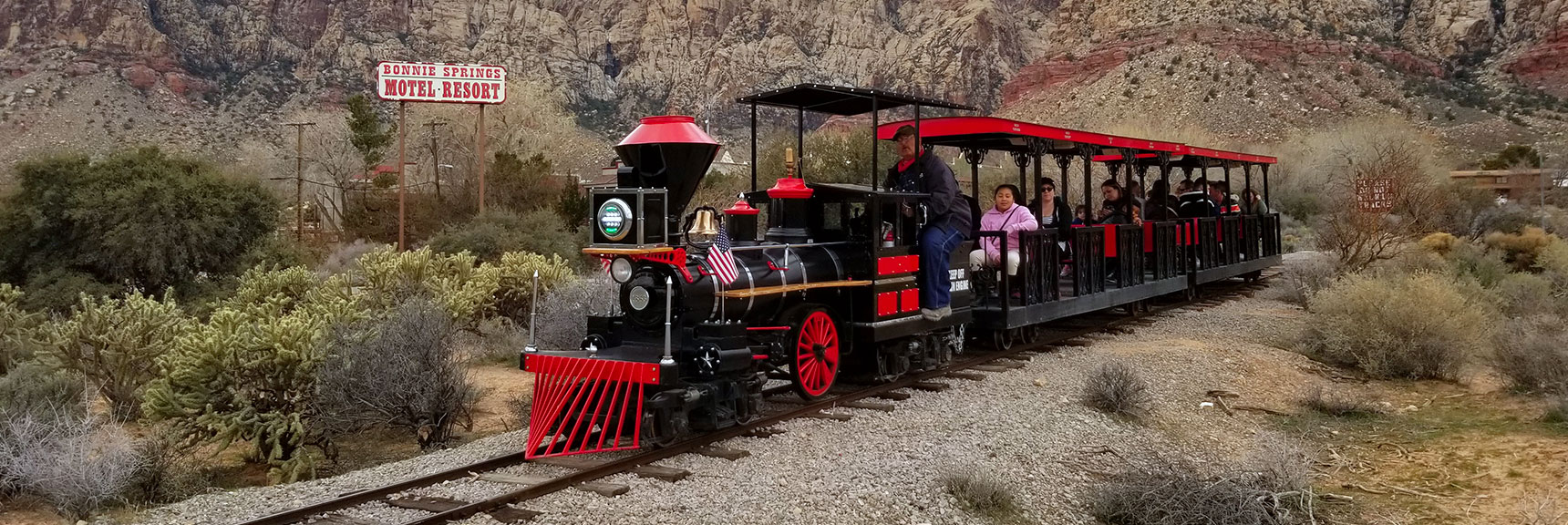 Train from lower to upper parking lot at Bonnie Springs Ranch, Nevada