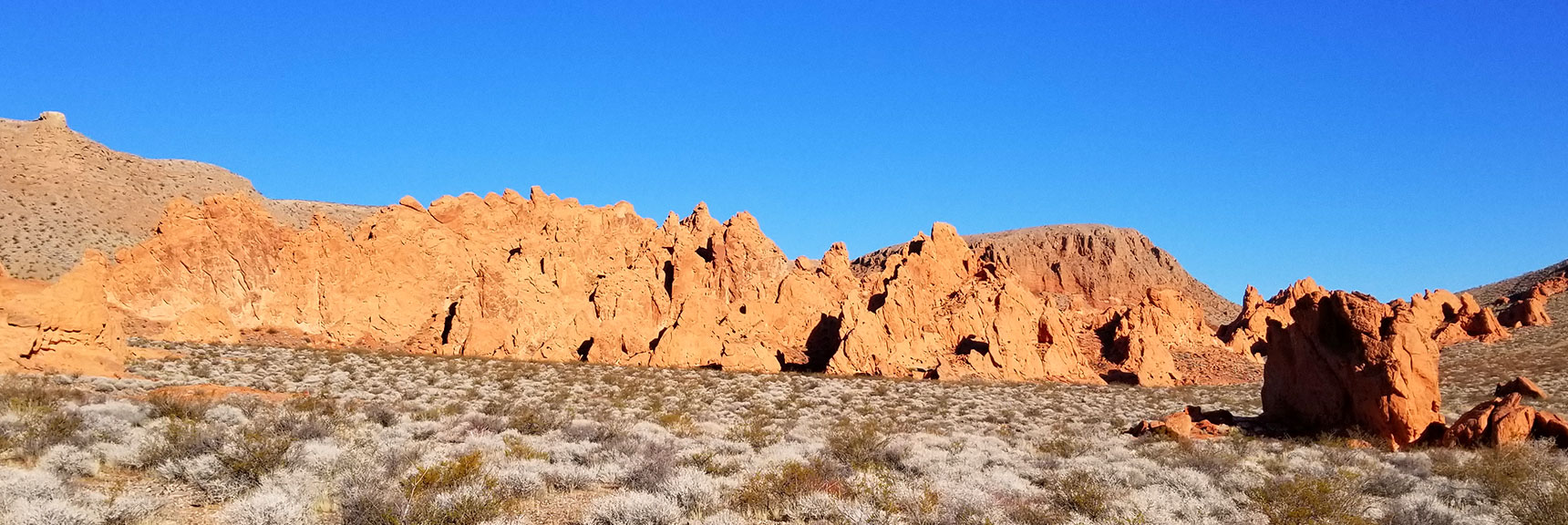 First View of the Pinnacles on Pinnacles Loop Trail in Valley of Fire State Park, Nevada