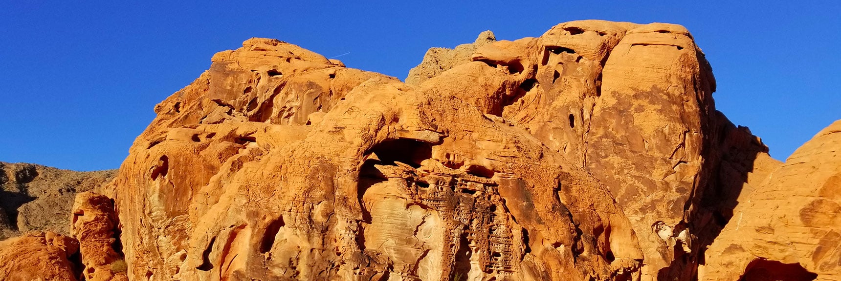 Bizarre Rock Formations in the Upper Pass on Prospect Trail in Valley of Fire State Park, Nevada