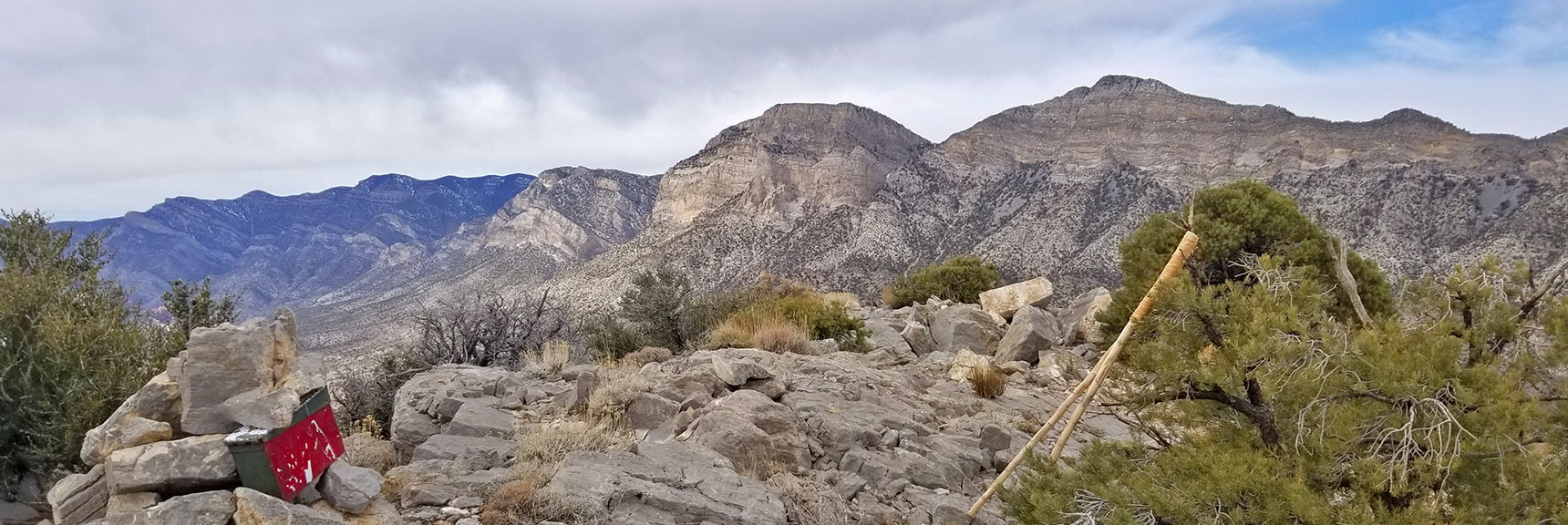 Damsel Peak Summit in Calico Basin, Nevada 003
