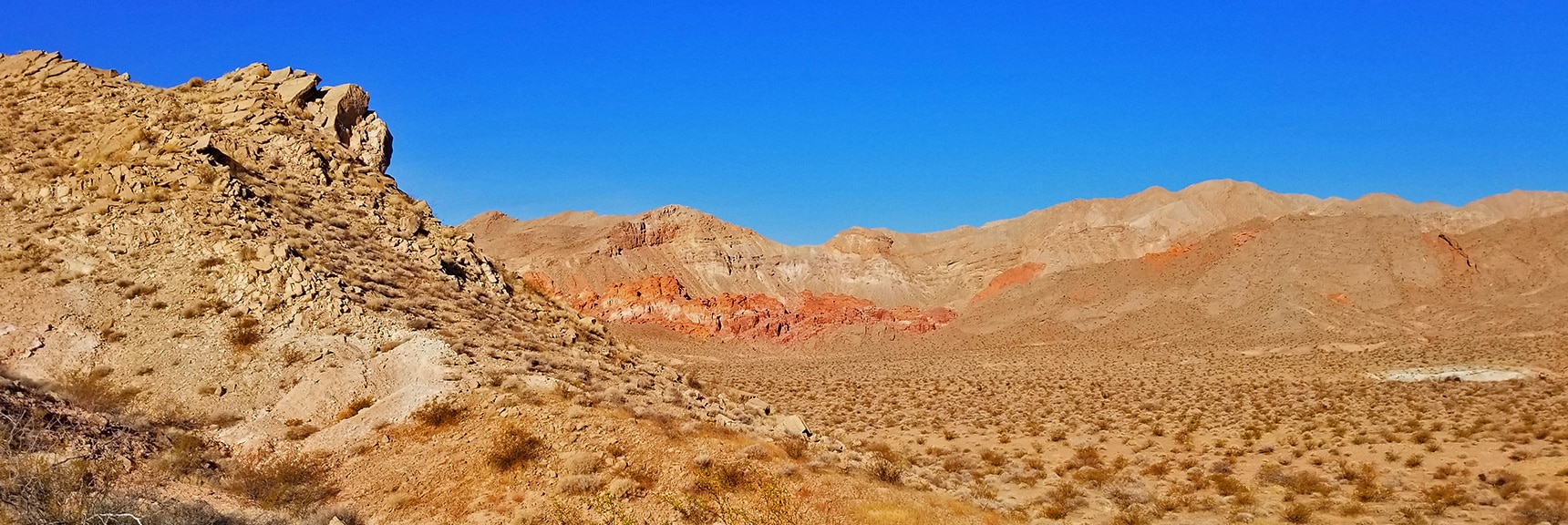 Bowl of Fire Viewed from 1/4th Mile Up the Trail | Bowl of Fire, Lake Mead National Recreation Area, Nevada