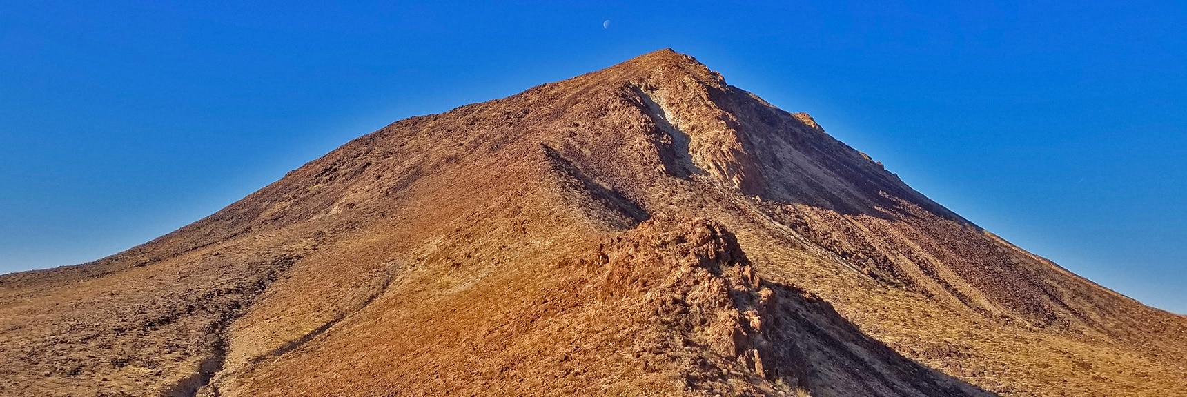 Final Approach on the Northeast Side of Lava Butte. Setting Moon Visible Above. | Lava Butte | Lake Mead National Recreation Area, Nevada