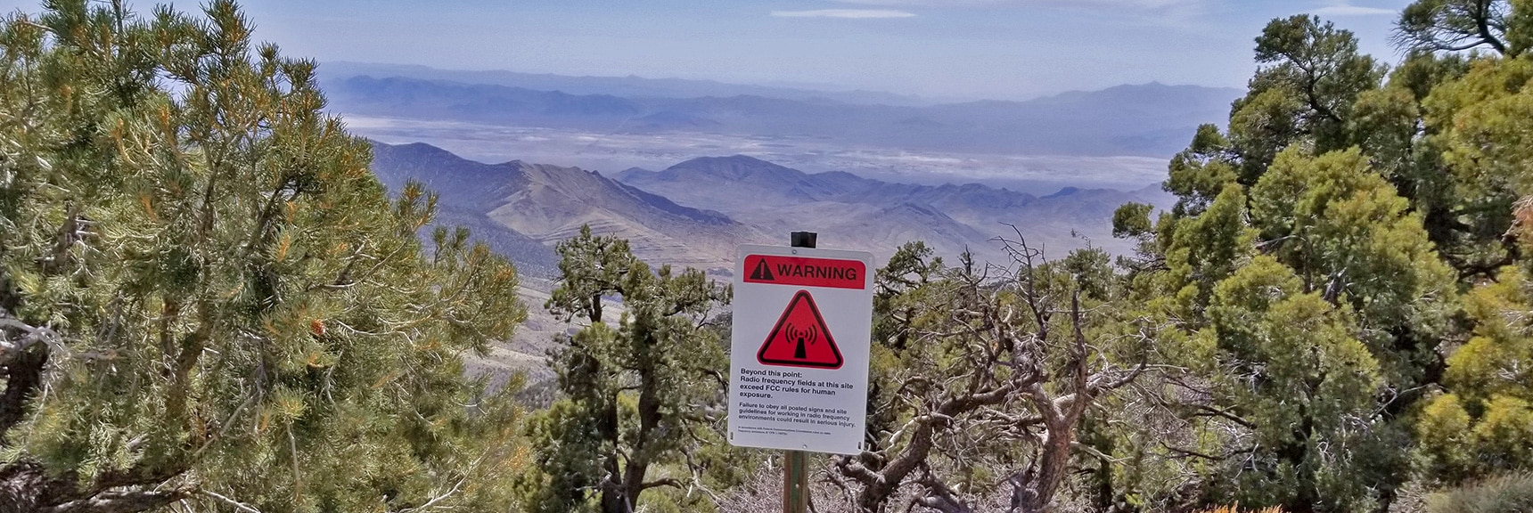 View East from the North Summit. Radio Frequency Warning: Exceeds FCC Limit for Humans! | Potosi Mountain Spring Mountains Nevada