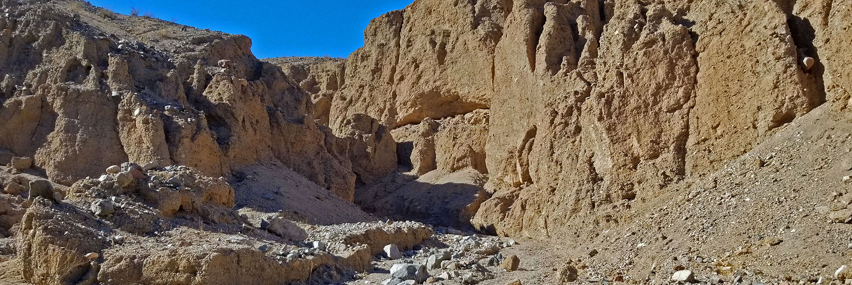Entrance to Third Unofficial Slot and the First Official Slot. There's a Split Early in This Side Canyon | Sidewinder Canyon | Death Valley National Park, California