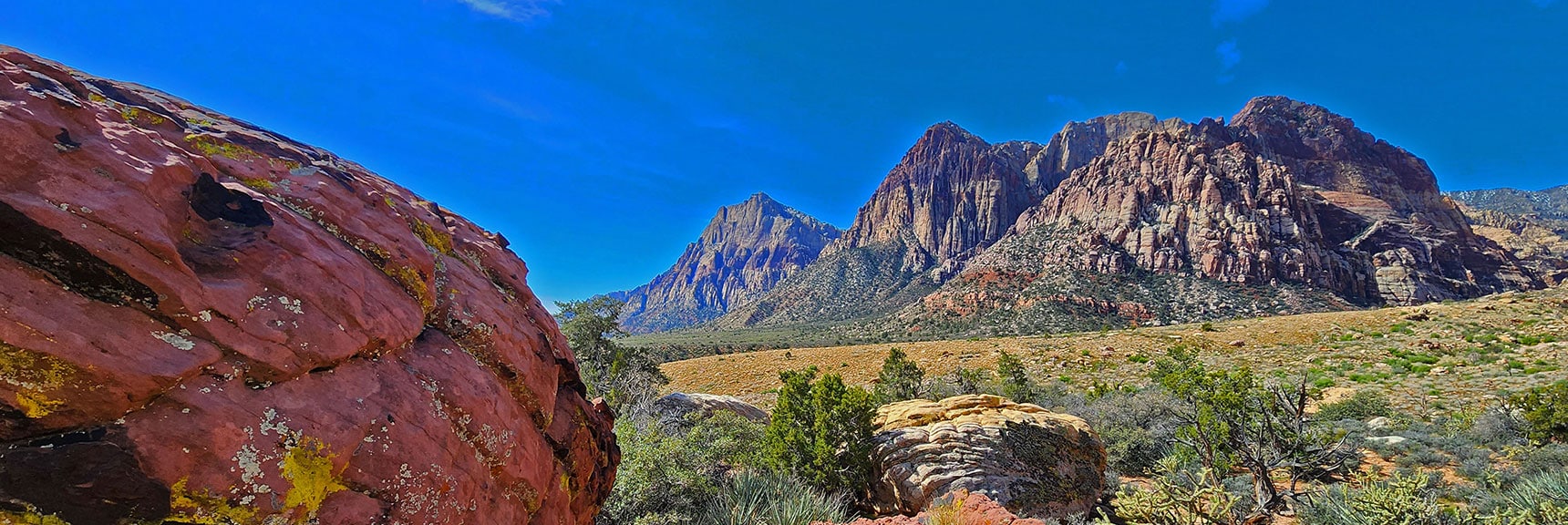 Mt. Wilson, Rainbow Mt., Juniper Peak from Artistic Boulder | Dales Trail | Red Rock Canyon National Conservation Area, Nevada | David Smith | LasVegasAreaTrails.com