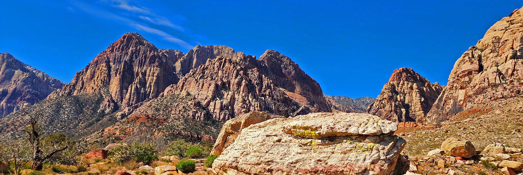 View Toward Pine Creek Canyon, Rainbow Mt., Juniper Peak | Dales Trail | Red Rock Canyon National Conservation Area, Nevada | David Smith | LasVegasAreaTrails.com