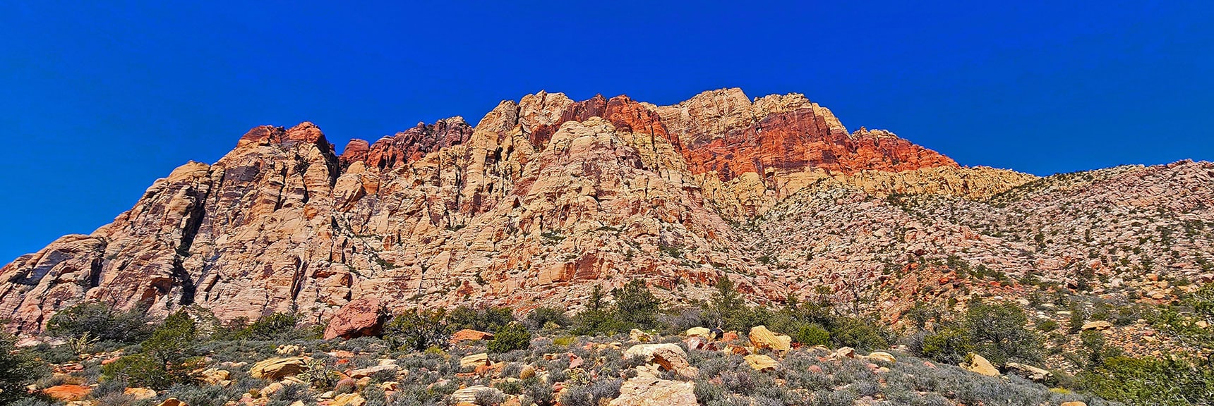 Trail Skirts Along the Eastern Base of Bridge Mountain | Dales Trail | Red Rock Canyon National Conservation Area, Nevada | David Smith | LasVegasAreaTrails.com