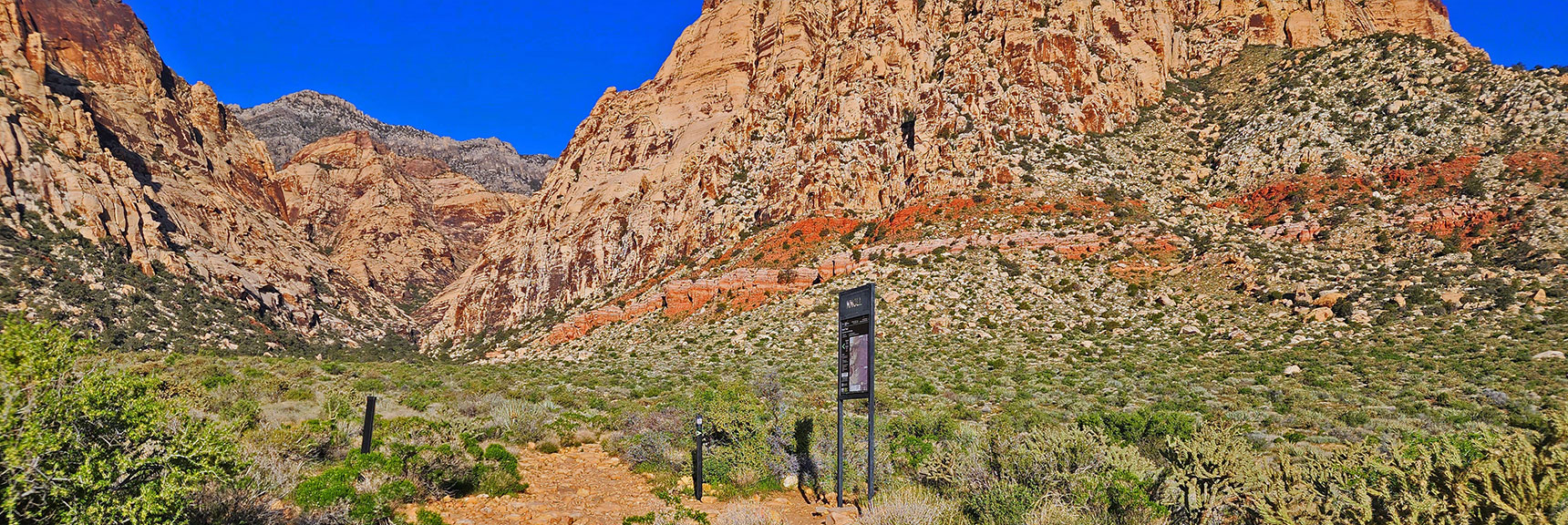 Arrival At The Knoll Southern Trailhead at Oak Creek Canyon Trail | Knoll Trail | Red Rock Canyon National Conservation Area, Nevada | David Smith | LasVegasAreaTrails.com