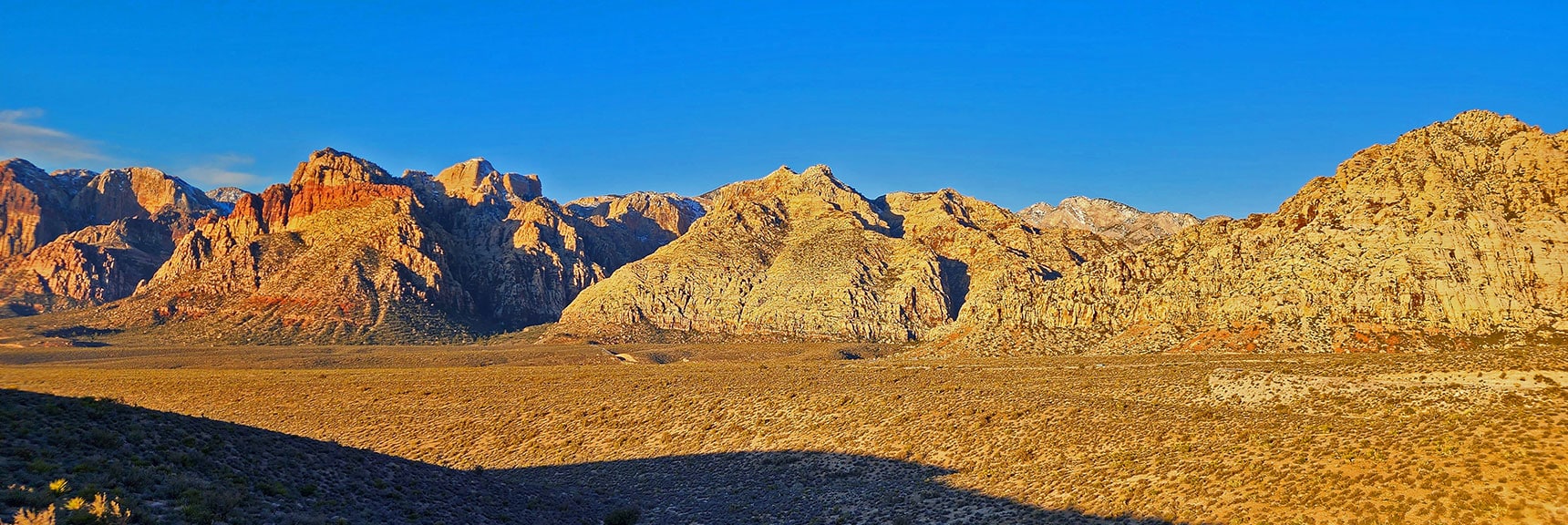 Big Picture View of SMYC Trail Between Ice Box Canyon and White Rock Mountain | SMYC Trail | Red Rock Canyon National Conservation Area, Nevada | David Smith | LasVegasAreaTrails.com