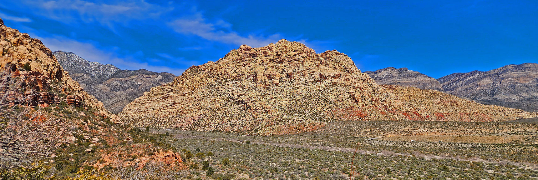 Begin Descent Toward White Rock Mountain | SMYC Trail | Red Rock Canyon National Conservation Area, Nevada | David Smith | LasVegasAreaTrails.com