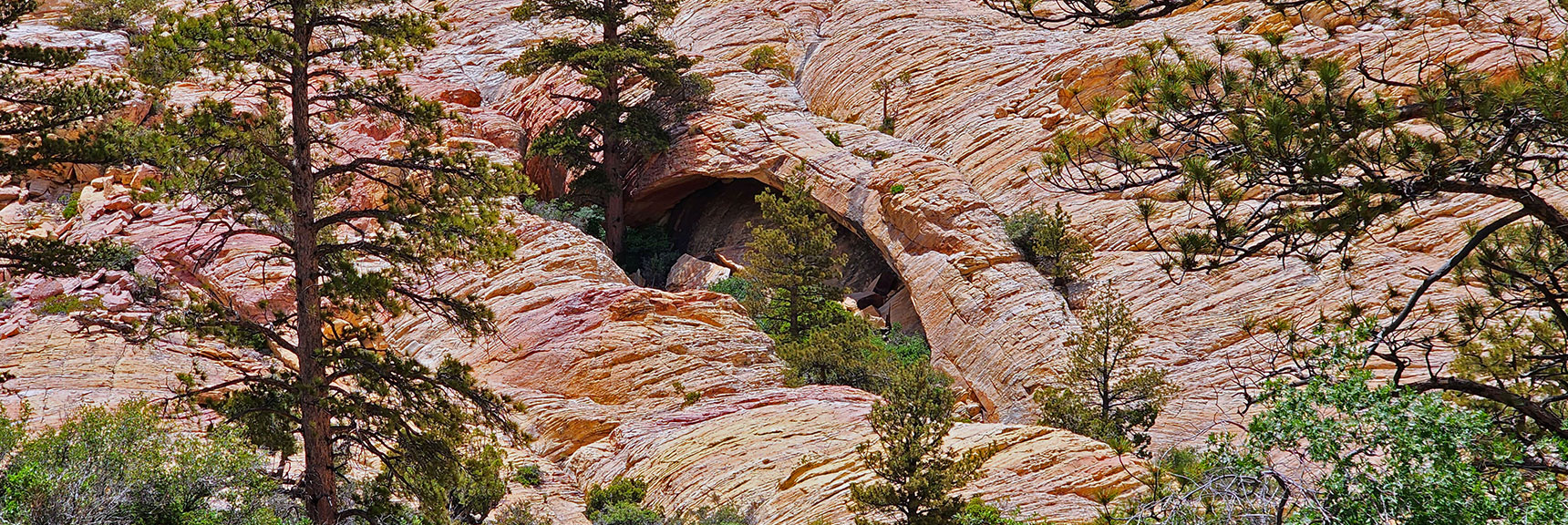 Little Zion Arch Formation | Little Zion | Rainbow Mountain Wilderness, Nevada