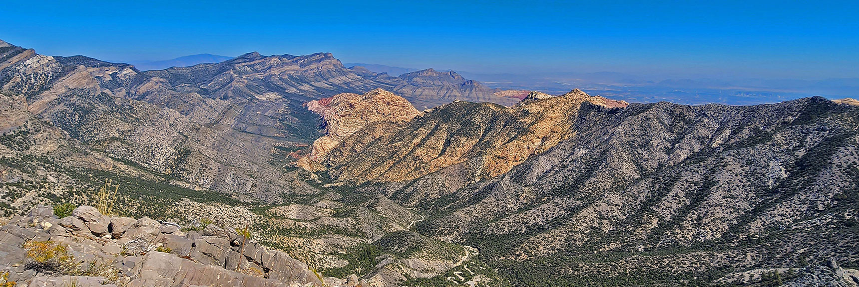 La Madre Mts., North Rainbow Mts. Upper Ridgeline, Damsel & Turtlehead Peak Distant | Red Rock Summit Loop | Wilson Ridge | Lovell Canyon, Nevada