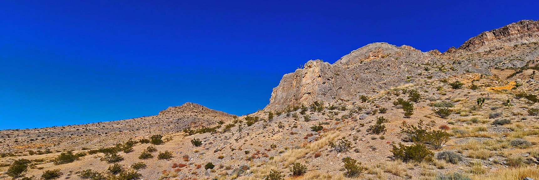 Traversing Surprisingly Long South Side of the Buff | Landmark Bluff | Lovell Canyon, Nevada