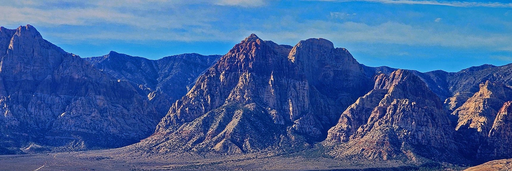Rainbow Mountain, Rainbow Wall Cliff and Juniper Peak | Grand Staircase | Calico Basin, Nevada