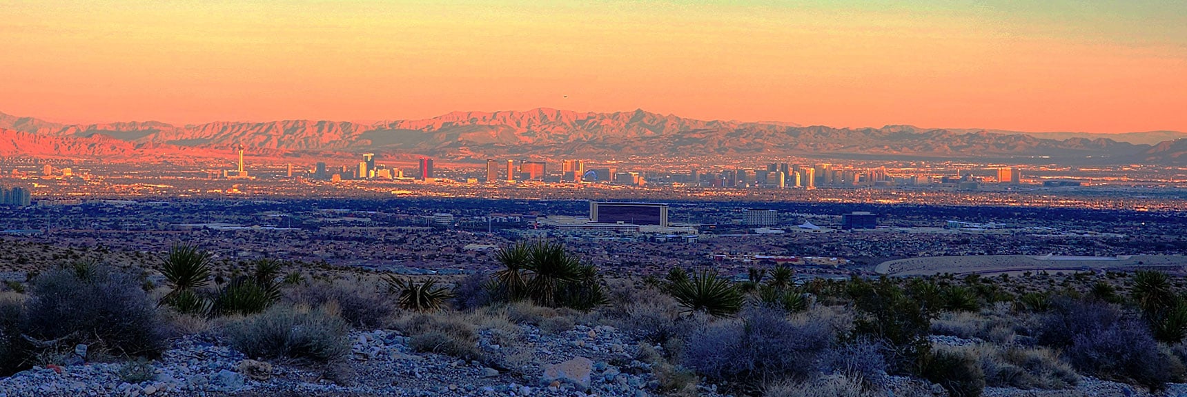 Sunset View of Vegas Strip and Beyond | 3 Basin Circuit | Calico Basin, Brownstone Basin, Red Rock Canyon, Nevada