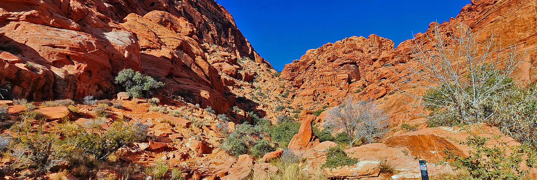 Best Route is to Upper Left Through Passage. No Marked Trails. Weave Through Boulders. | Lower Calico Hills Loop | Calico Basin & Red Rock Canyon, Nevada