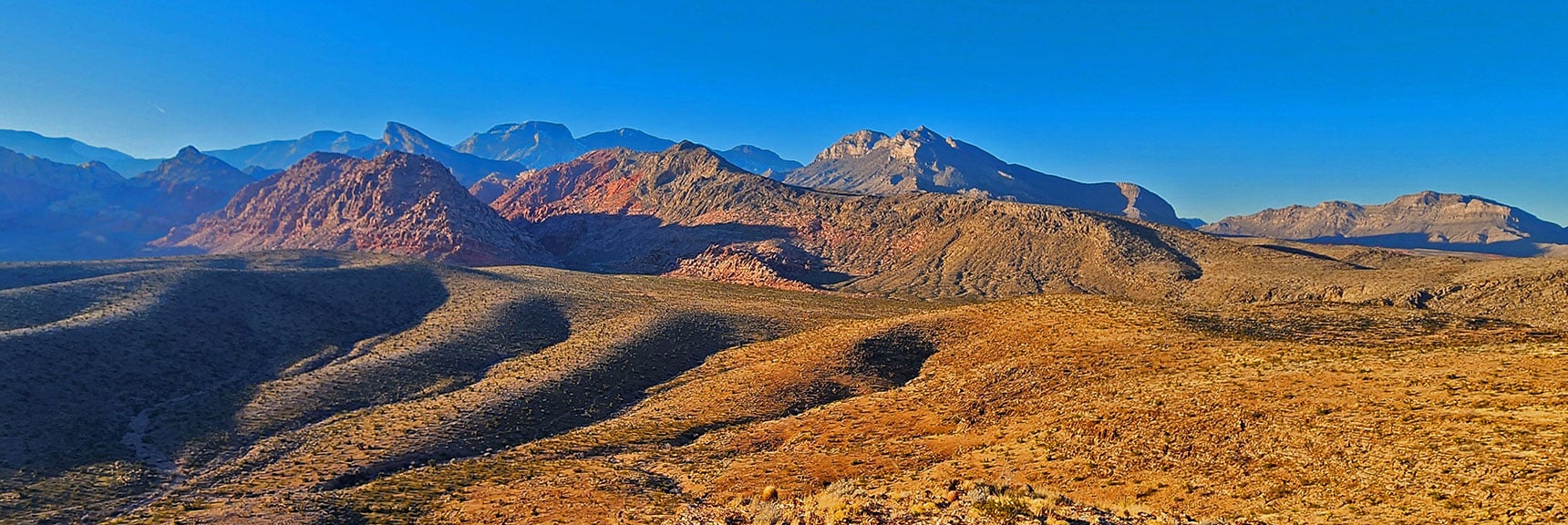 Right to Left: Damsel Peak, Gray Cap Ridge, La Madre Mts., Turtlehead Peak, Kraft Mt. | Brownstone Trail | Calico Basin | Brownstone Basin | La Madre Mountains Wilderness, Nevada
