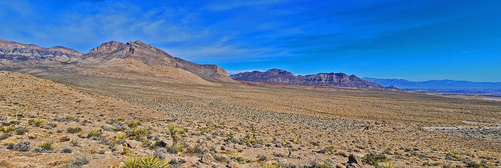 Overlook Brownstone Basin and Las Vegas Valley to the East. | Gray Cap Ridge / Brownstone Basin Loop | La Madre Mountains Wilderness, Nevada