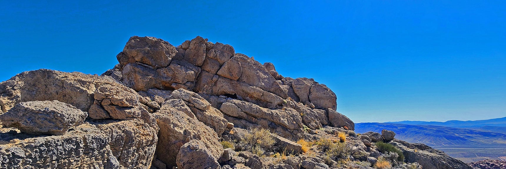 Continuing Beyond SE Summit, Just Descended This Brief Rock Scramble. | Gray Cap Ridge / Brownstone Basin Loop | La Madre Mountains Wilderness, Nevada