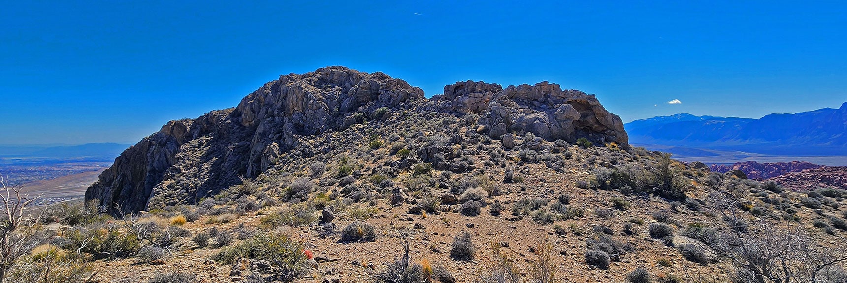 View Back Toward SE Summit. Ridgeline Center is Wide, Relatively Easy Traverse. | Gray Cap Ridge / Brownstone Basin Loop | La Madre Mountains Wilderness, Nevada